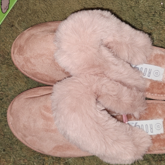 Rouge helium slippers - Picture 3 of 4